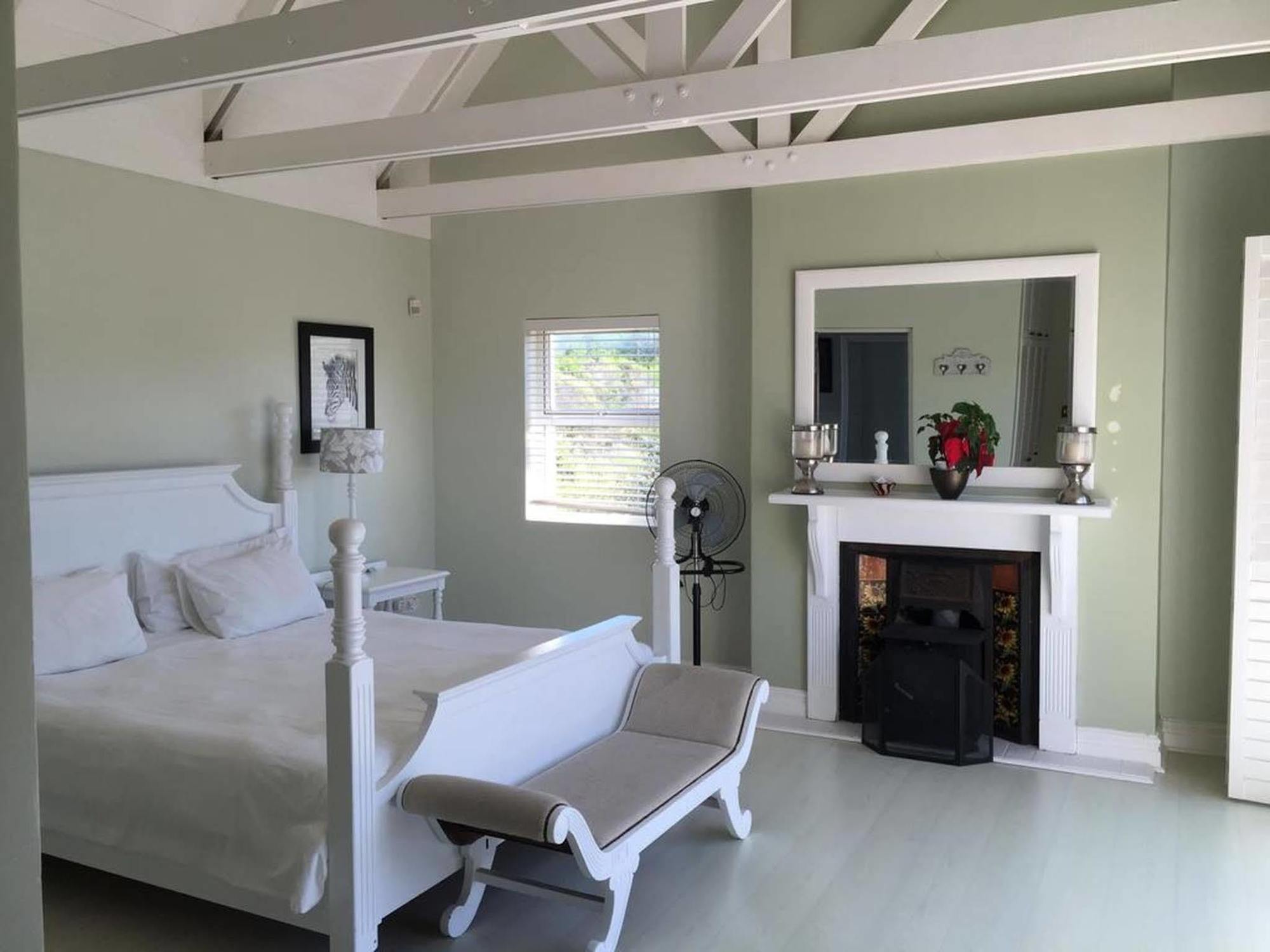 Sea Breeze Beach House เพลตเตนเบิร์กเบย์ ภายนอก รูปภาพ