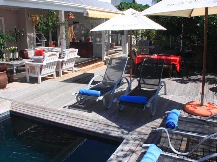 Sea Breeze Beach House เพลตเตนเบิร์กเบย์ ภายนอก รูปภาพ